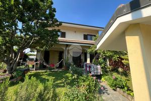 PORZIONE DI TRIFAMILIARE A SANGANO