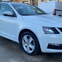 Skoda Octavia 1.6 TDI CR 115 CV Wagon Executive