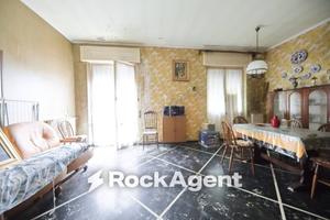 Appartamento di 80 m² con 3 locali a Genova