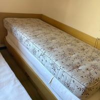 Letto Singolo e Matrimoniale Gratis