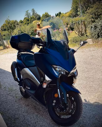2018 Yamaha tmax dx