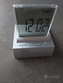 Orologio pressofuso con touchscreen 