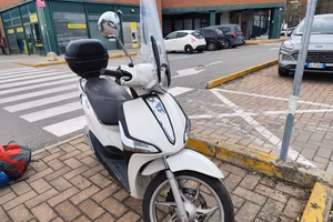 scooter 125 liberty abs