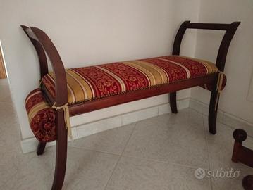 Panca decorativa in legno