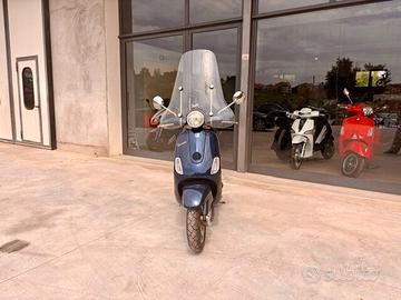 Piaggio Vespa 150 LX