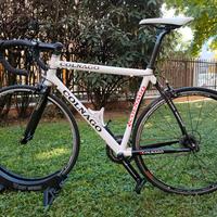 Bicicletta da corsa COLNAGO 