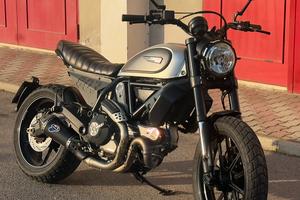Ducati Scrambler Icon Silver