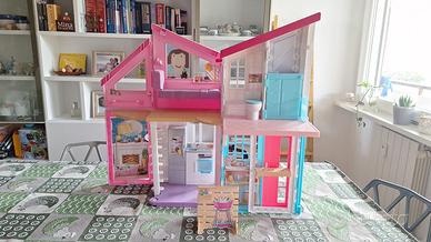 Barbie Casa Malibu con accessori Roma