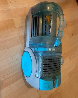 Aspirapolvere Electrolux 1300 W, molto potente