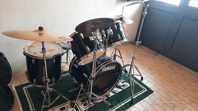 Batteria musicale acustica