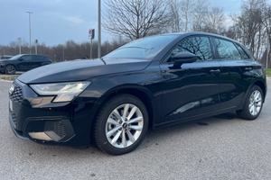 Audi A3 SPB 30 TDI *Automatik*Navi*Naopatentati*