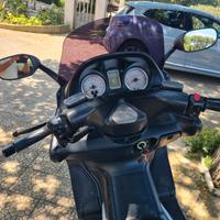 Yamaha T Max - 2006