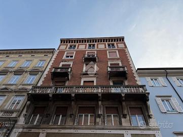 4 LOCALI A TRIESTE