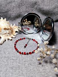 Braccialetto con perline e pietre di agata rossa