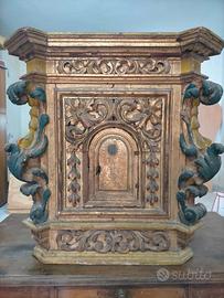 Mobile antico del 1600