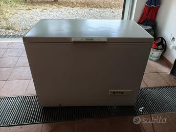 Congelatore a pozzo Ignis 225L