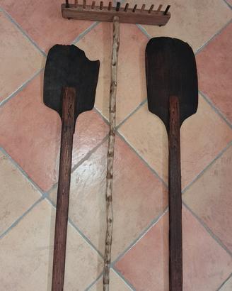 2 pale per panificare più rastrello in legno 