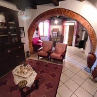 Casa indipendente su 3 livelli Tonara