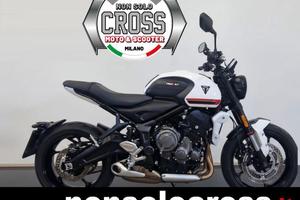TRIUMPH Trident 660 - CON QUICK SHIFT