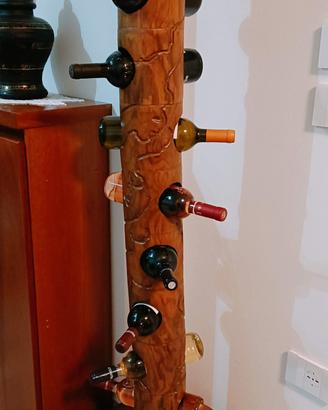 Totem porta bottiglie interamente in legno 