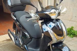 Honda SH 150i ABS come NUOVO 06/2015
