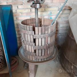 torchio per uve usato completo