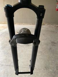 Suntour XCR 34 coil 29" LOR 130mm