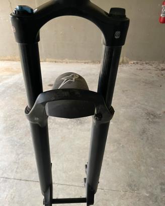 Suntour XCR 34 coil 29" LOR 130mm