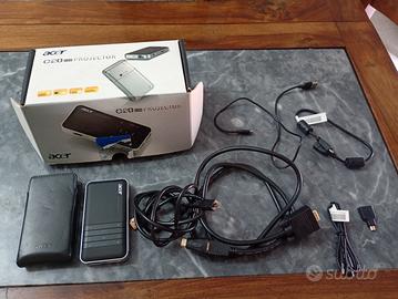 Acer c 20 led projector completo carica 1 ora