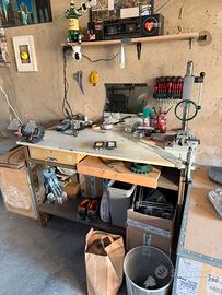 Banco da lavoro piu attrezzatura