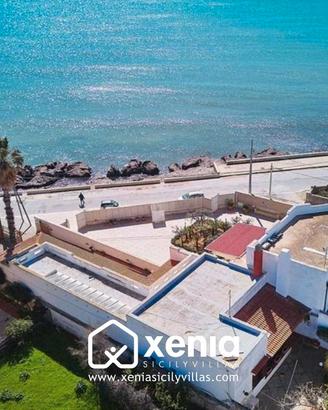 Villa Smeraldo, fronte spiaggia fino a 10 ospiti