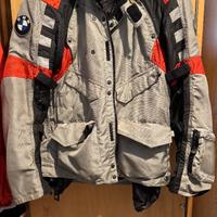 Giacche e pantaloni da moto