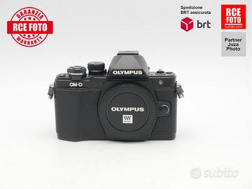 Olympus OM-D E-M10 II