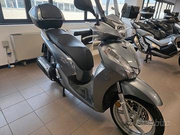 Honda SH 300 i
