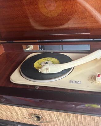 Radio vintage d epoca nin funzinante molto bella
