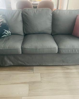 Divano Ektorp 3 posti