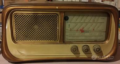 Radio d'epoca Kennedy K414
