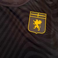 Maglia Genoa autografata da Criscito e Vasquez