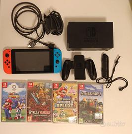 Nintendo Switch + 4 giochi – completa di accessori