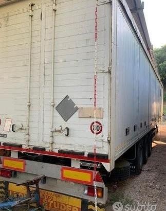 Semirimorchio Pezzaioli furgonato porte laterali A