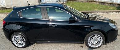 Alfa Romeo Giulietta 1.6 Diesel 105cv DISTIN 2015