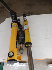 Materiale industriale oleodinamico