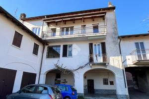 PALAZZINA A GAZZADA SCHIANNO