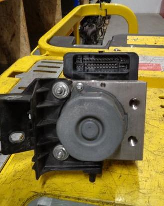 POMPA ABS PER PANDA 312 4X4 1.3 MTJ ANNO 2014