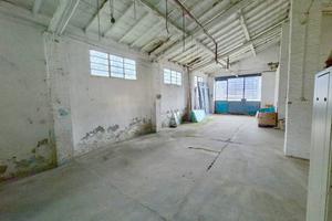 Immobile di 354 m² con più di 5 locali a Buti