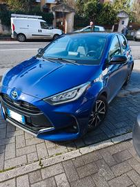 Toyota Yaris Hybrid Lounge 2021