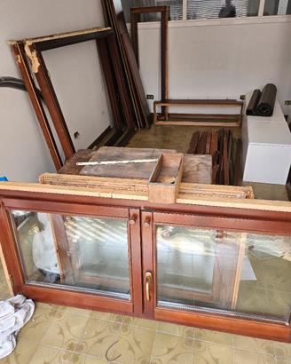 serramenti in legno con vetrocamera 