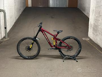 Trek Session Costum Öhlins