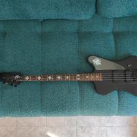 basso 4  epiphone blackbird Nikki six signature