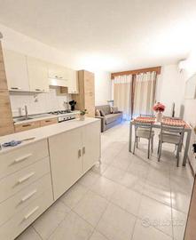 Attività / Licenza di 50 m² con 2 locali a Verona